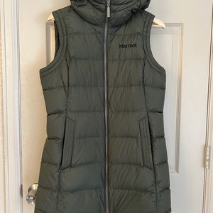 Marmot Long Down Hooded Vest, Medium, Green